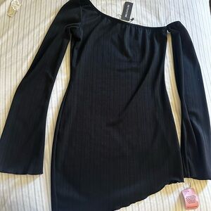 PrettyLittleThing Black One Shoulder Dress